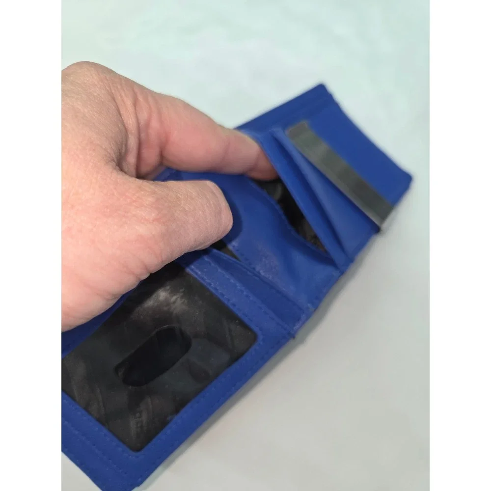 Runbox Mens Carbon Fiber Bifold Wallet Black Blue Money Clip Slim ID Window RFID